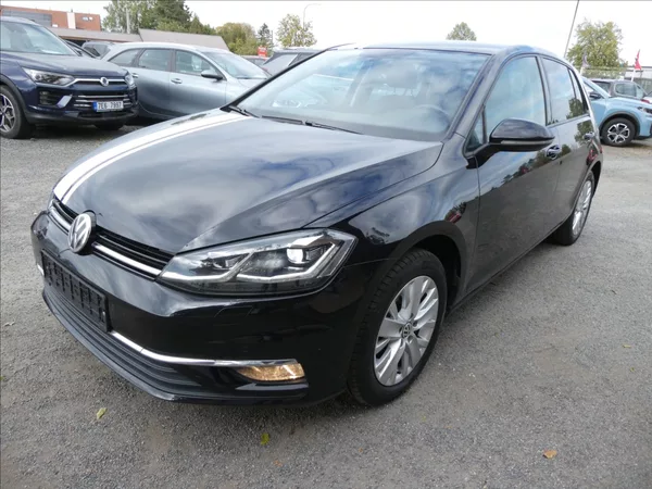 Volkswagen Golf 1,6 TDi 85kW navi,led,serviska - foto 5