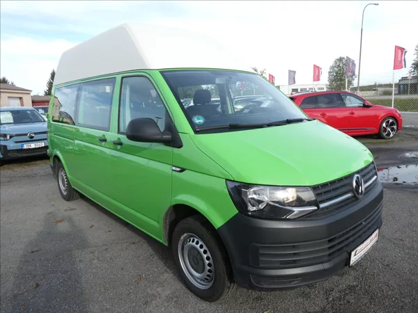 Volkswagen Transporter 2,0 TDi 75kW L2H2,9.míst,2xkol