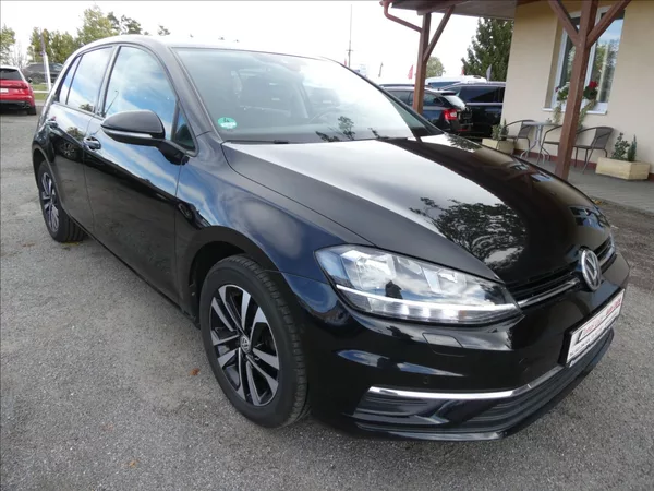 Volkswagen Golf 1,6 TDi 85kW IQ.Drive,1.maj,TZ