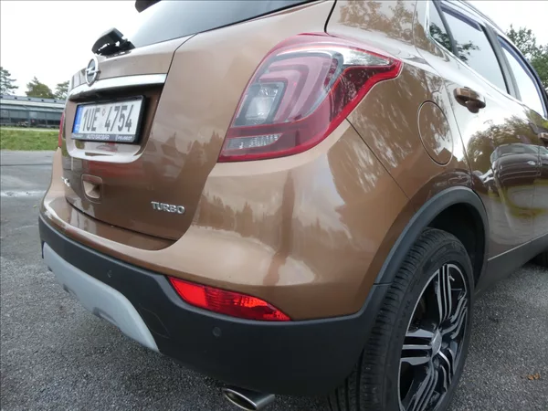 Opel Mokka 1,4 X T ULTIMATE, serviska, ČR - foto 10