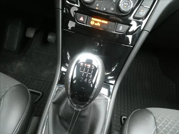 Opel Mokka 1,4 X T ULTIMATE, serviska, ČR - foto 29