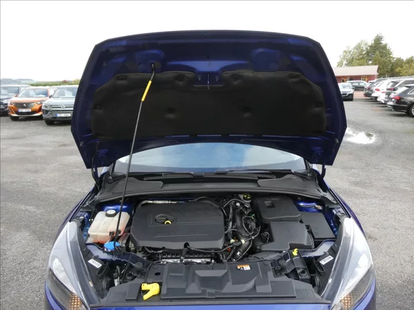 Ford Focus 1,5 110kW 1.MAJITEL, SERVISKA - foto 34