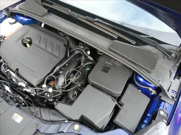 Ford Focus 1,5 110kW 1.MAJITEL, SERVISKA - foto 37