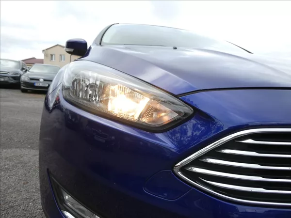 Ford Focus 1,5 110kW 1.MAJITEL, SERVISKA - foto 5