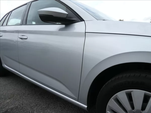 Škoda Scala 1,0 TSi 70kW ČR, DPH, klima - foto 14