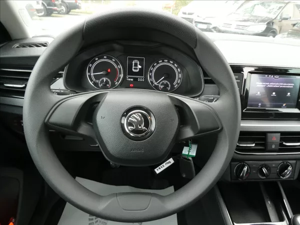 Škoda Scala 1,0 TSi 70kW ČR, DPH, klima - foto 30