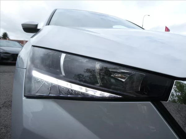Škoda Scala 1,0 TSi 70kW ČR, DPH, klima - foto 5