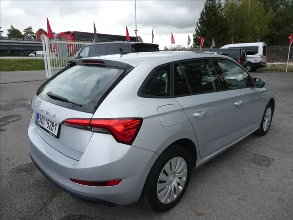 Škoda Scala 1,0 TSi 70kW ČR, DPH, klima - foto 9