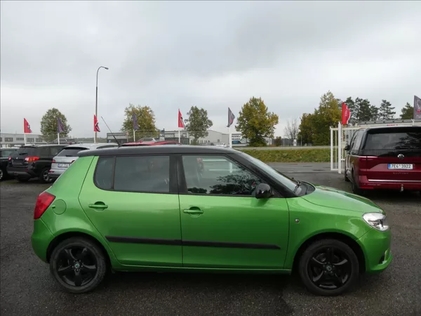 Škoda Fabia 1,2 TSi 63kW po servise,klima - foto 10