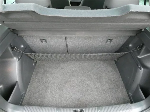 Škoda Fabia 1,2 TSi 63kW po servise,klima - foto 12