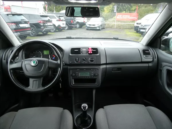 Škoda Fabia 1,2 TSi 63kW po servise,klima - foto 22
