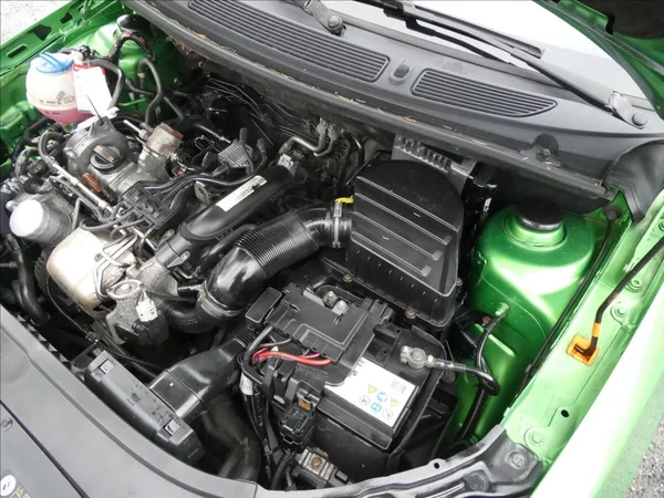 Škoda Fabia 1,2 TSi 63kW po servise,klima - foto 30