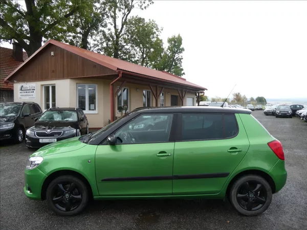 Škoda Fabia 1,2 TSi 63kW po servise,klima - foto 6