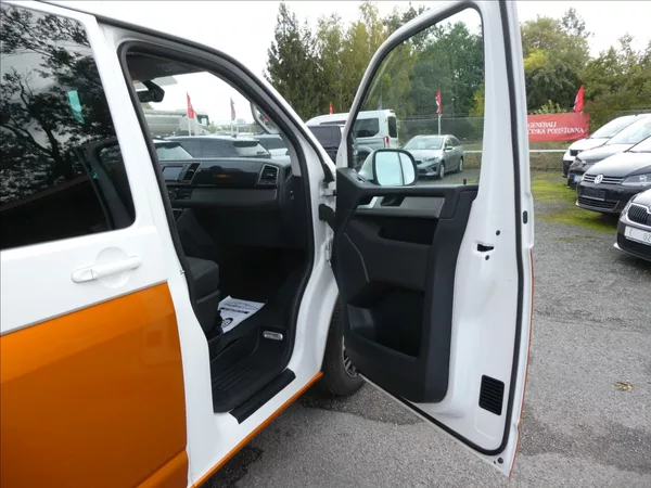 Volkswagen Multivan 2,0 TDi 110kW DSG,BULLI,1.maj. - foto 22