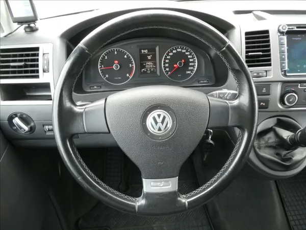 Volkswagen Multivan 2,0 TDi103kW 4x4 serviska,závě - foto 26