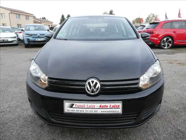 Volkswagen Golf 1,6 TDi 77kW serviska, závěs - foto 2