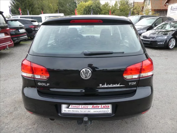 Volkswagen Golf 1,6 TDi 77kW serviska, závěs - foto 8