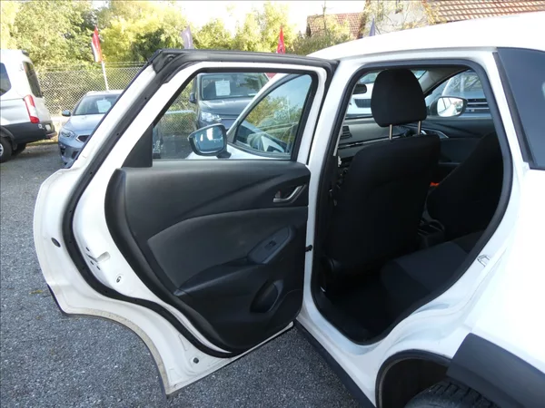 Mazda CX-3 2,0 Skyactiv-G120 Revolution - foto 17
