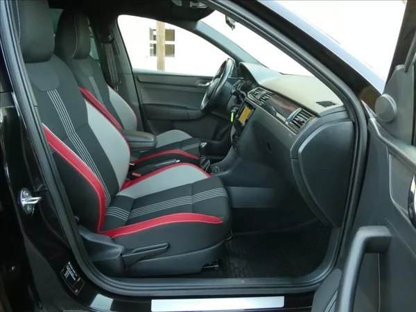 Škoda Rapid 1,6 TDi 85kW MonteCarlo, ČR - foto 26