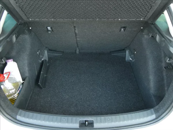 Škoda Scala 1,0 TSi 81kW Style, NAVIGACE - foto 16