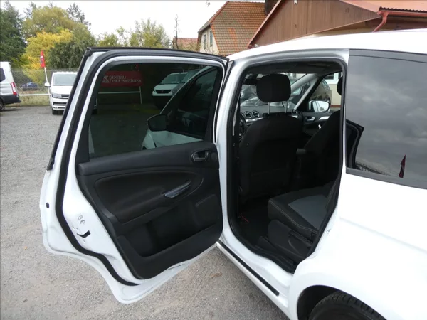 Ford S-MAX 2,0 TDCi 120kW AUT, po servise - foto 20