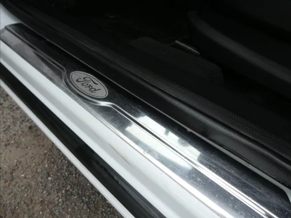 Ford S-MAX 2,0 TDCi 120kW AUT, po servise - foto 33