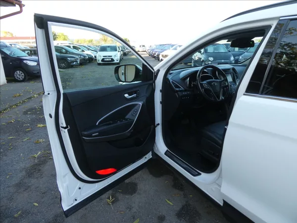 Hyundai Santa Fe 2,2 CRDi 4x4 Automat,DPH,Premi - foto 20
