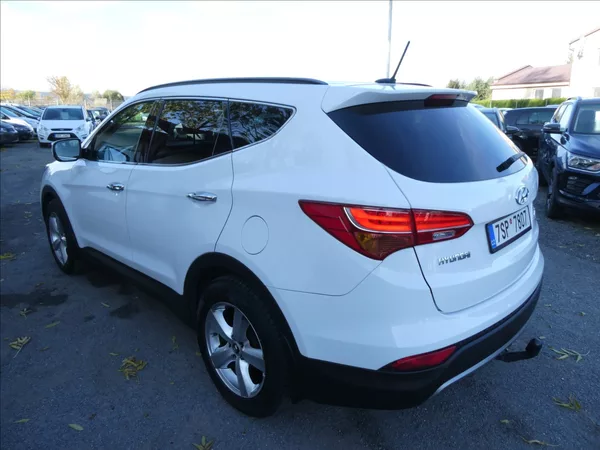Hyundai Santa Fe 2,2 CRDi 4x4 Automat,DPH,Premi - foto 7