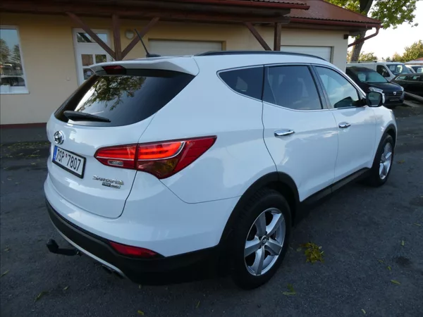 Hyundai Santa Fe 2,2 CRDi 4x4 Automat,DPH,Premi - foto 9