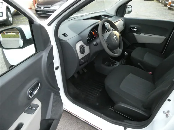 Dacia Dokker 1,6 SCe 75kW klima, ČR, závěs - foto 15