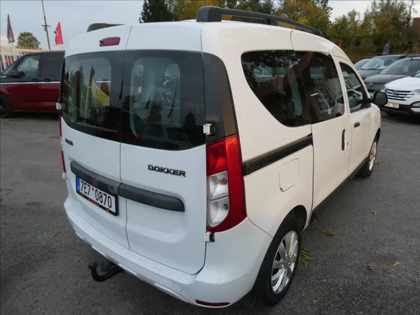 Dacia Dokker 1,6 SCe 75kW klima, ČR, závěs - foto 9