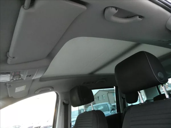 Volkswagen Sharan 2,0 TDi 103kW Cup,2xkola,panor - foto 19