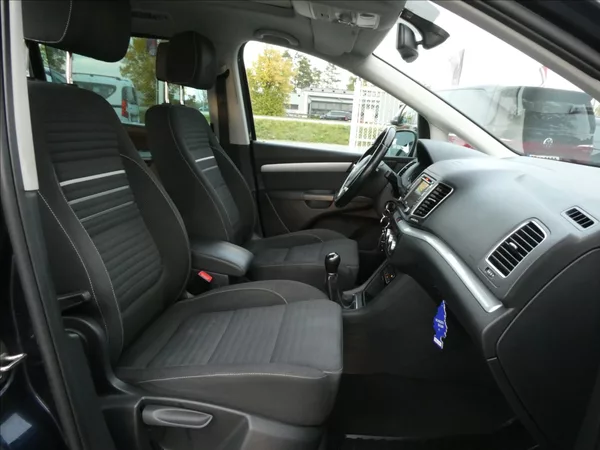Volkswagen Sharan 2,0 TDi 103kW Cup,2xkola,panor - foto 26