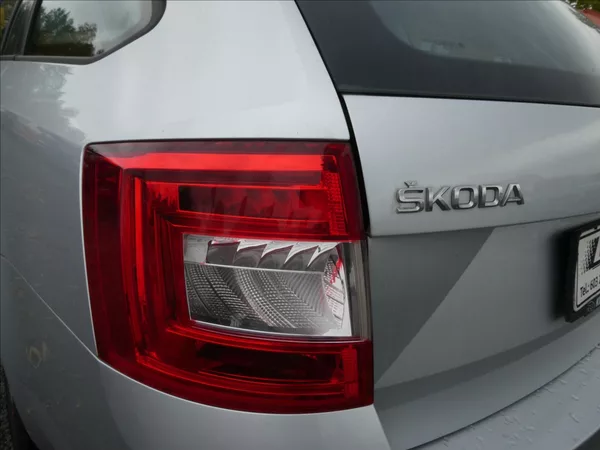 Škoda Octavia 1,4 TSi 110kW DSG, 2x Alu kola - foto 11