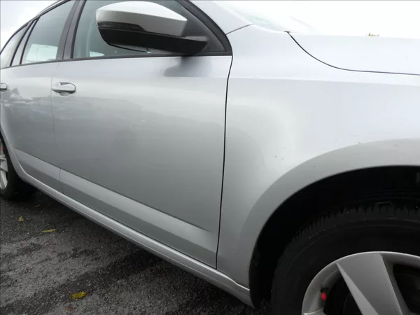 Škoda Octavia 1,4 TSi 110kW DSG, 2x Alu kola - foto 14