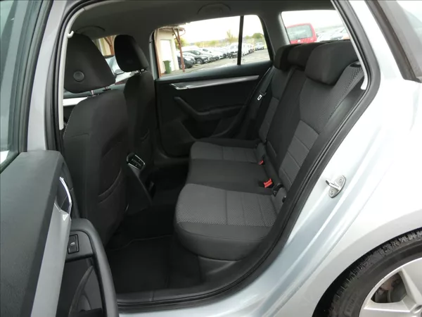 Škoda Octavia 1,4 TSi 110kW DSG, 2x Alu kola - foto 22
