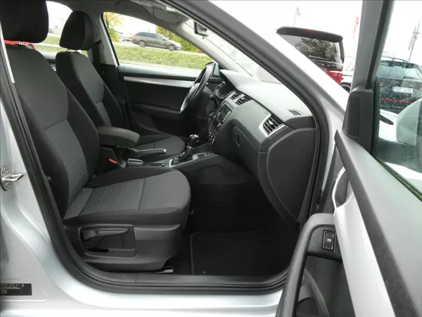 Škoda Octavia 1,4 TSi 110kW DSG, 2x Alu kola - foto 24