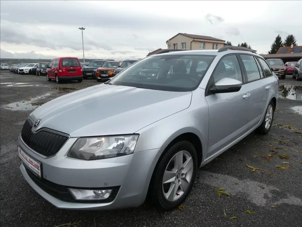 Škoda Octavia 1,4 TSi 110kW DSG, 2x Alu kola - foto 3