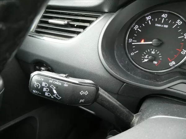 Škoda Octavia 1,4 TSi 110kW DSG, 2x Alu kola - foto 33