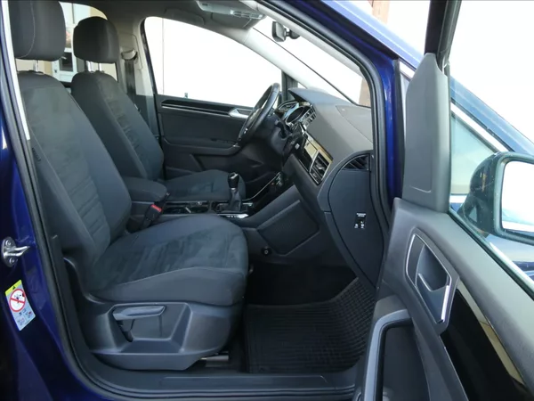 Volkswagen Touran 2,0 TDi 110kW HIGHLINE, 7.míst - foto 28