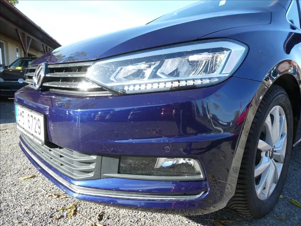 Volkswagen Touran 2,0 TDi 110kW HIGHLINE, 7.míst - foto 4