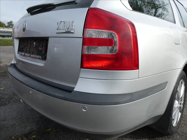 Škoda Octavia 1,6 MPi 75kW klima, závěs - foto 10