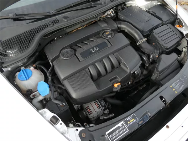 Škoda Octavia 1,6 MPi 75kW klima, závěs - foto 34