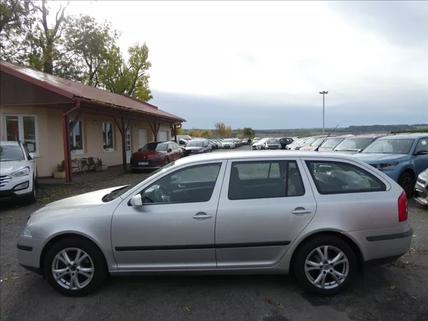 Škoda Octavia 1,6 MPi 75kW klima, závěs - foto 6