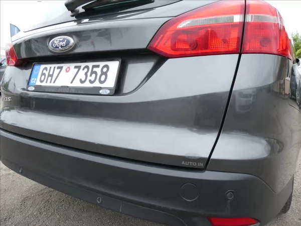 Ford Focus 1,5 Duratorq TDCI 95k kombi - foto 10
