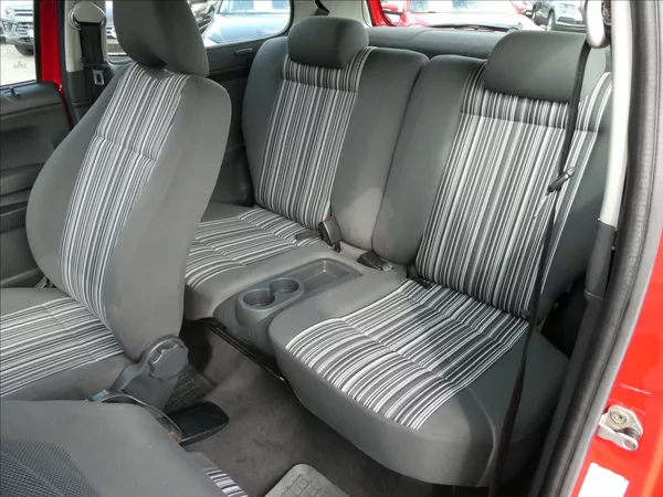 Volkswagen Fox 1,2 HTP 2 x kola - foto 17