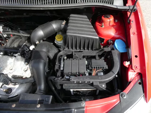 Volkswagen Fox 1,2 HTP 2 x kola - foto 29
