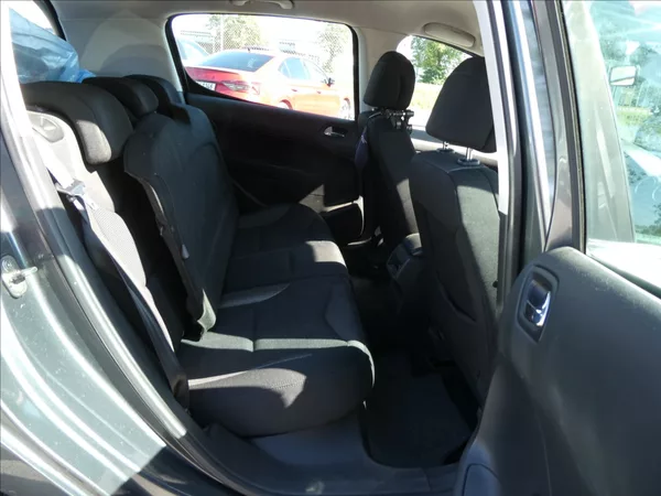 Peugeot 308 1,6 i 88kW 2x kola,klima,závěs - foto 18