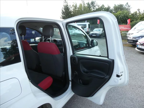 Fiat Panda 1,2 51 kW, po servise - foto 23