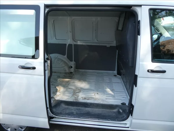 Volkswagen Transporter 2,0 TDi po servise,závěs,2.maj - foto 19